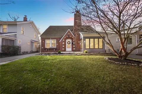 252 Aberdeen Ave, Oakwood, OH 45419