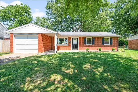 585 Montana Dr, Xenia, OH 45385