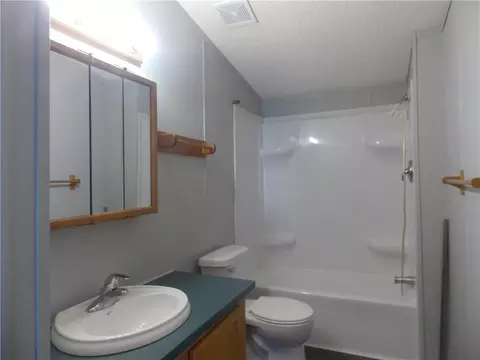 58 Apple Hill Dr, Springfield, OH 45504 photo 9