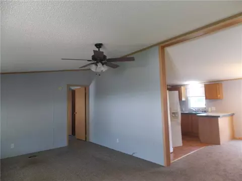 58 Apple Hill Dr, Springfield, OH 45504 photo 3
