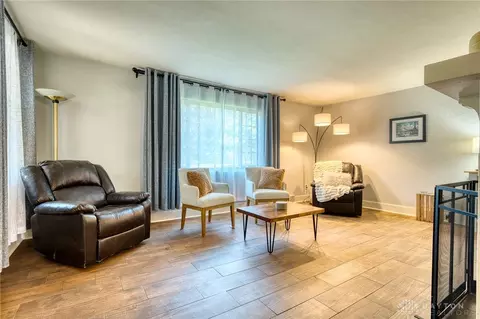 Living - 900 Devonshire Rd, Dayton, OH 45419 photo 1 of 3