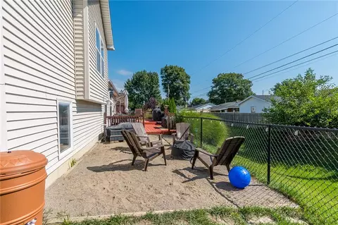 Exterior - 165 Hampton Pl, Troy, OH 45373 photo 9 of 10