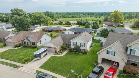 View/Area - 165 Hampton Pl, Troy, OH 45373 photo 2 of 3