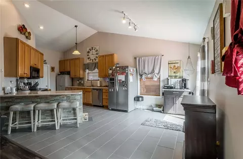 Entry Way - 165 Hampton Pl, Troy, OH 45373 photo 3 of 5
