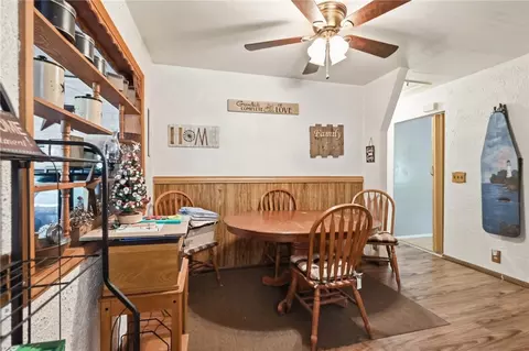 Dining - 5890 Springfield Xenia Rd, Springfield, OH 45502 photo 1 of 3