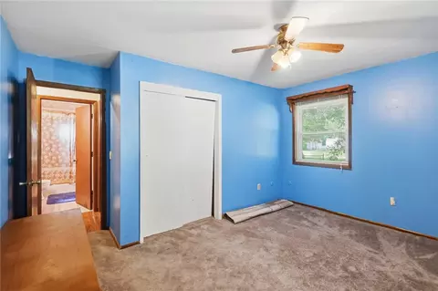 Bedroom - 5890 Springfield Xenia Rd, Springfield, OH 45502 photo 2 of 7