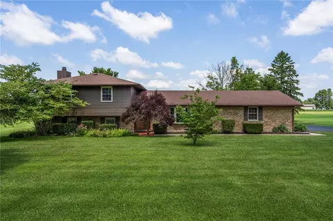 2145 Ginghamsburg Frederick Rd, Tipp City, OH 45371