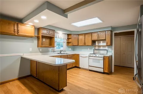 Kitchen - 134 Bristol Dr, Centerville, OH 45458 photo 1 of 3