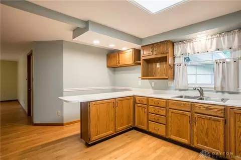 Kitchen - 134 Bristol Dr, Centerville, OH 45458 photo 2 of 3