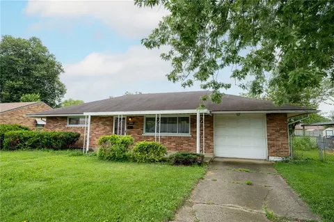 3888 Waterbury Dr, Kettering, OH 45439