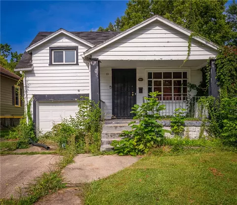 33 Patton Ave, Dayton, OH 45417