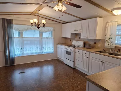 5112 Skylane, Dayton, OH 45414