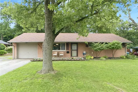 4930 Powell Rd, Dayton, OH 45424