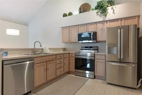 Kitchen - 9663 Belfry Ct, Centerville, OH 45458 photo 1 of 2