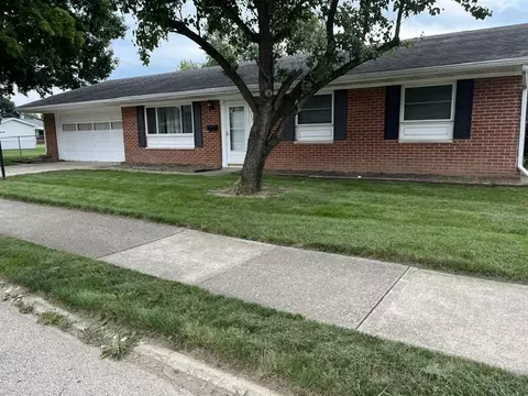 1153 Greenfield Dr, Troy, OH 45373