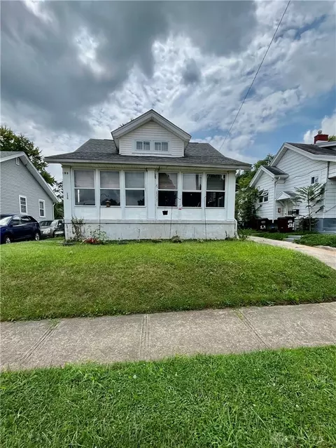 130 Northwood Ave, Dayton, OH 45405