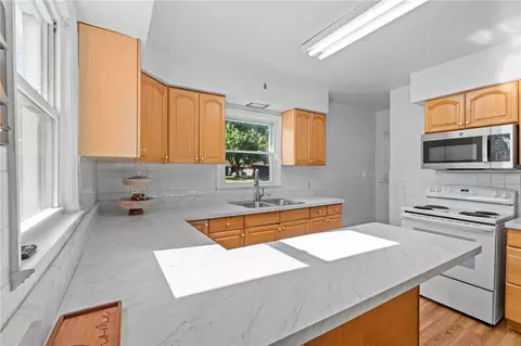 Kitchen - 813 E Dorothy Ln, Kettering, OH 45419 photo 1 of 5
