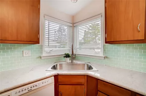 Kitchen - 2417 Olson Dr, Kettering, OH 45420 photo 3 of 5