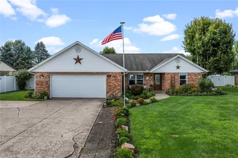 4737 Cottonville Rd, Jamestown, OH 45335