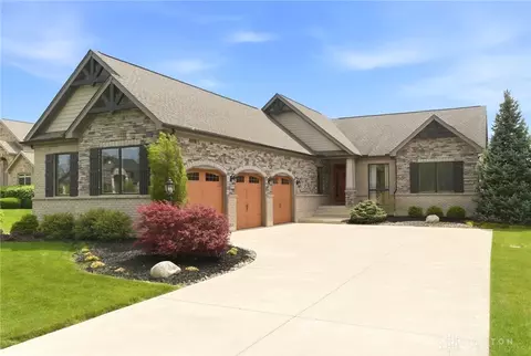 1797 Grand Cypress Blvd, Waynesville, OH 45068
