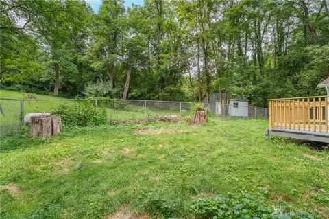 Exterior - 759 N Hampton Rd, Springfield, OH 45504 photo 10 of 10