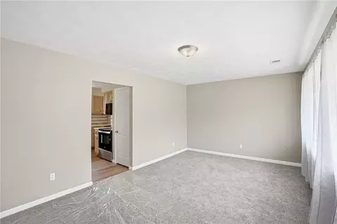 Living - 2821 Powhattan Pl, Kettering, OH 45420 photo 2 of 2