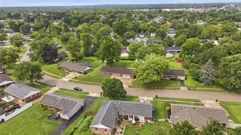 View/Area - 2821 Powhattan Pl, Kettering, OH 45420 photo 3 of 5
