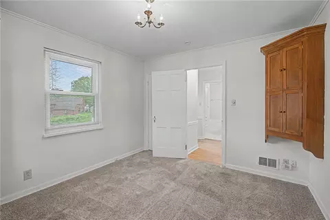 Bedroom - 100 Greendale Dr, Kettering, OH 45429 photo 2 of 5