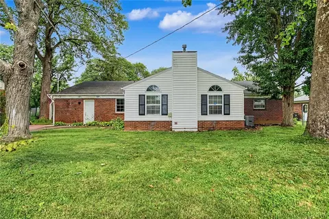 Exterior - 1112 Claybourne Rd, Kettering, OH 45429 photo 11 of 15