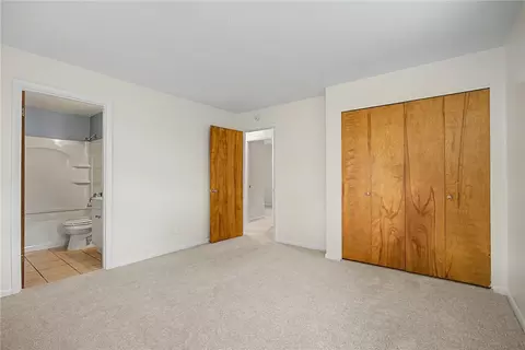 Bedroom - 1112 Claybourne Rd, Kettering, OH 45429 photo 3 of 7