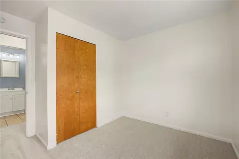 Bedroom - 1112 Claybourne Rd, Kettering, OH 45429 photo 7 of 7