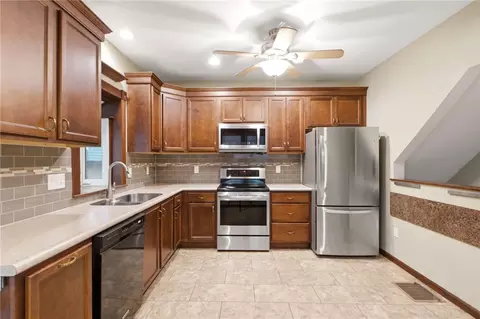 Kitchen - 1733 Aero Ave, Kettering, OH 45429 photo 3 of 3