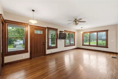 Living - 1733 Aero Ave, Kettering, OH 45429 photo 1 of 4