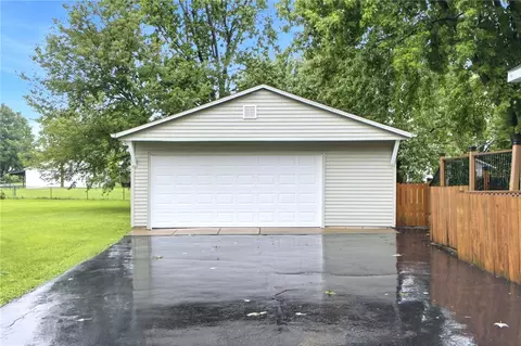 Exterior - 1733 Aero Ave, Kettering, OH 45429 photo 11 of 11