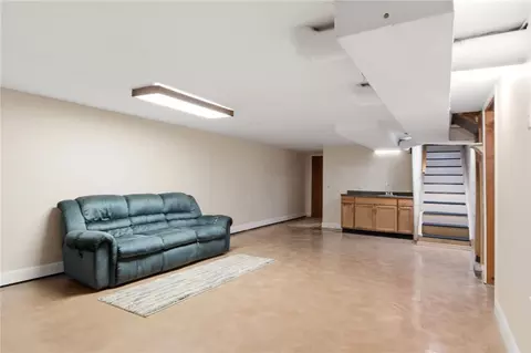 Living - 1733 Aero Ave, Kettering, OH 45429 photo 4 of 4
