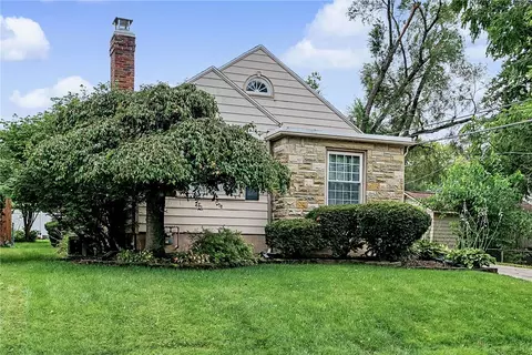 Exterior - 516 Monteray Ave, Kettering, OH 45419 photo 3 of 14