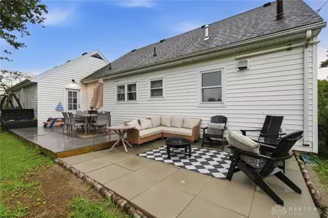 Exterior - 3564 Shrine Rd, Springfield, OH 45502 photo 6 of 8
