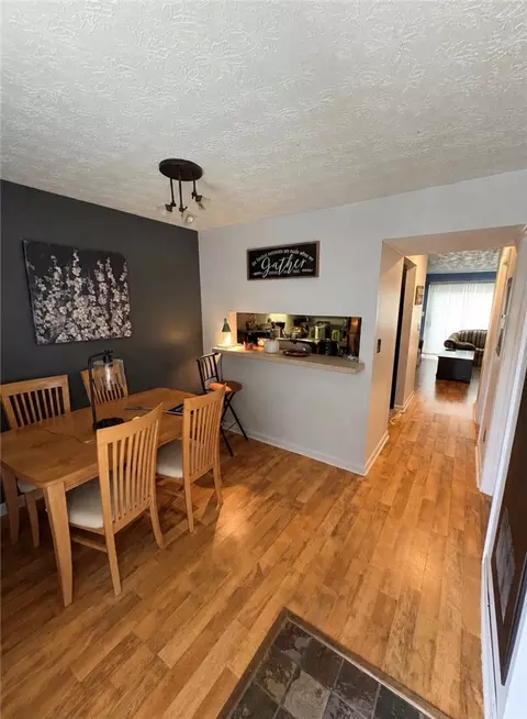 Dining - 645 Villa Rd #G, Springfield, OH 45503 photo 1 of 1