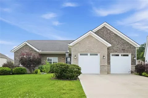 1119 Petrus Ct, Clearcreek Twp, OH 45458
