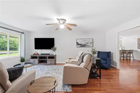 Living - 4408 Fernbrook St, Kettering, OH 45440 photo 1 of 8