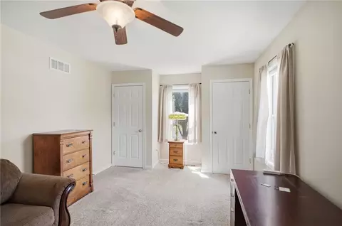 Bedroom - 1742 Northpoint Rd, Springfield, OH 45503 photo 5 of 6