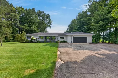 Exterior - 1947 Dingman Slagle Rd, Sidney, OH 45365 photo 1 of 11