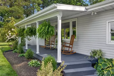 Exterior - 1947 Dingman Slagle Rd, Sidney, OH 45365 photo 4 of 11