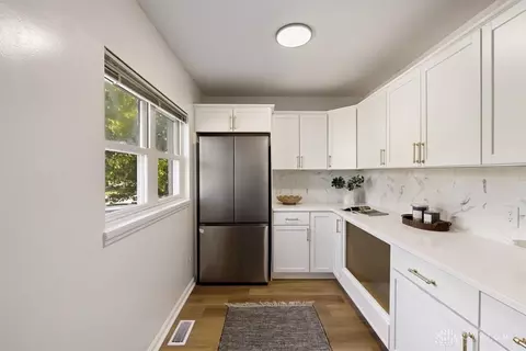 Kitchen - 2860 Shafor Blvd, Kettering, OH 45419 photo 5 of 5