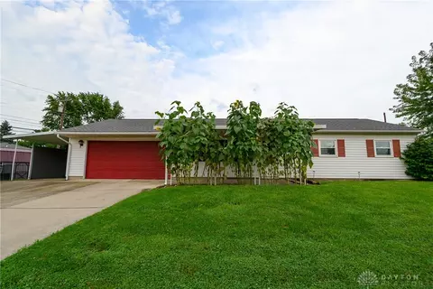 1140 Harvard Ave, Fairborn, OH 45324
