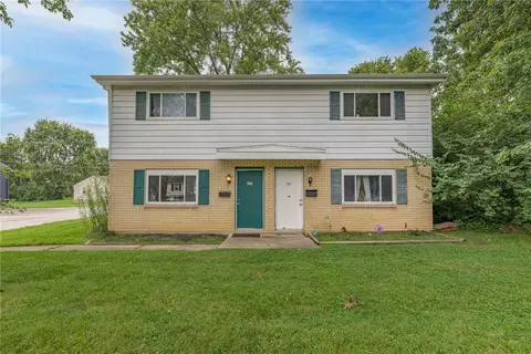 623-625 W Funderburg Rd, Fairborn, OH 45324