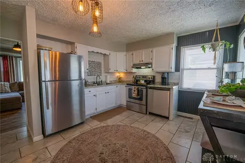 Kitchen - 2940 Purdue Dr, Kettering, OH 45420 photo 1 of 4