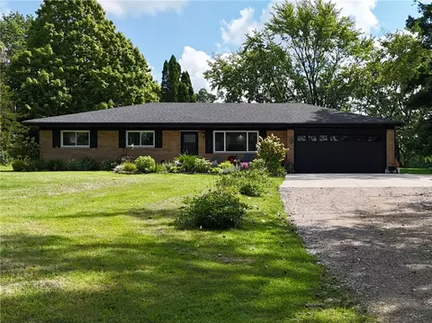 4634 Clayton Rd, Brookville, OH 45309