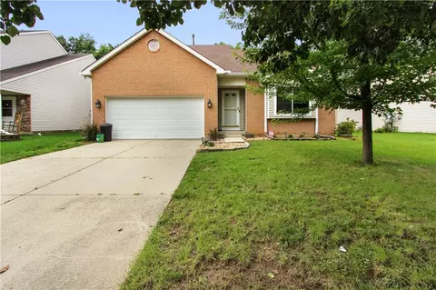 503 Meadowview Pl, Trenton, OH 45067