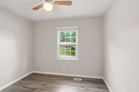 Bedroom - 85 Bramblebush Ln, Springboro, OH 45066 photo 4 of 5